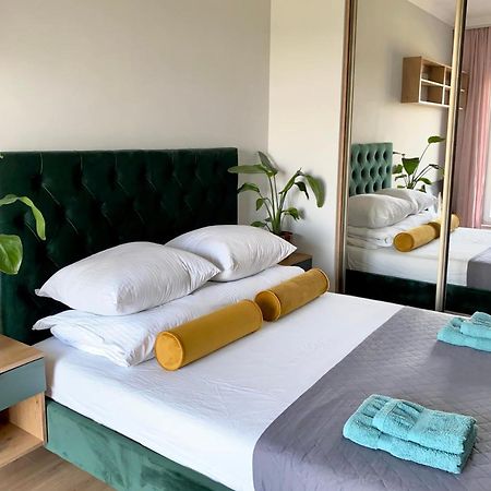 Cozy, Bright & Sunny Apartment With Terrace! Wrocław Eksteriør bilde